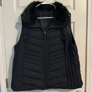 EUC Navy Talbots Vest 2X With Removable Faux Fur Collar
